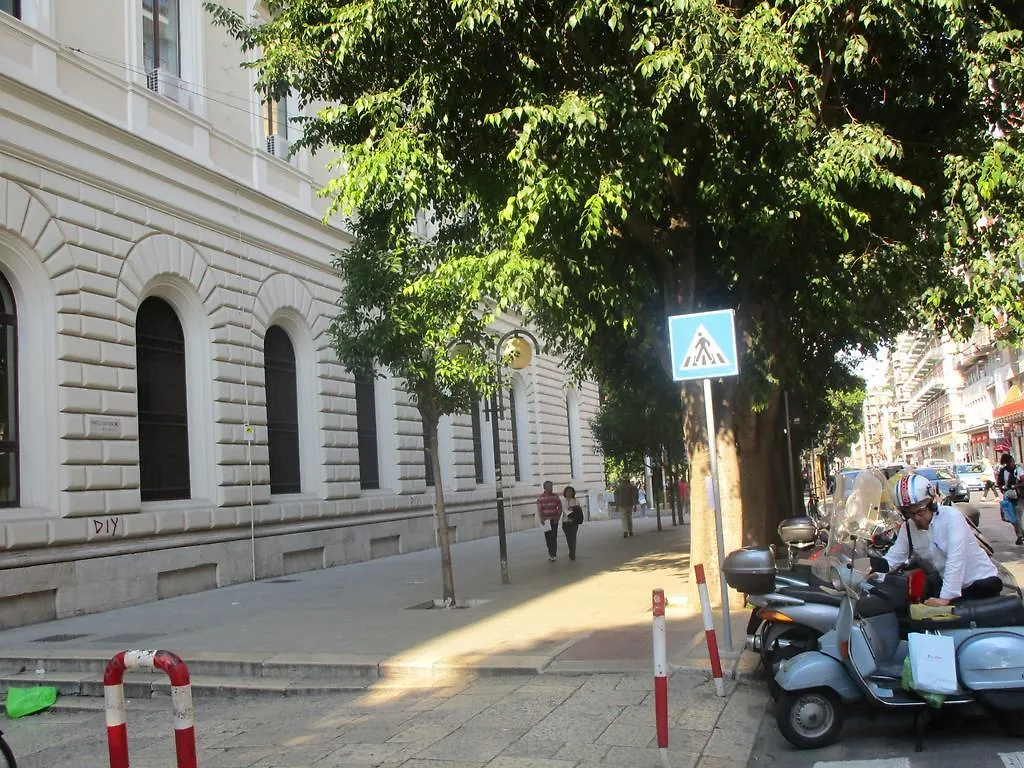 **  Hotel Costa Bari Italia